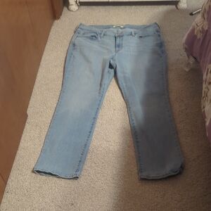 Levi's Women's Light Blue Straight Leg Jeans